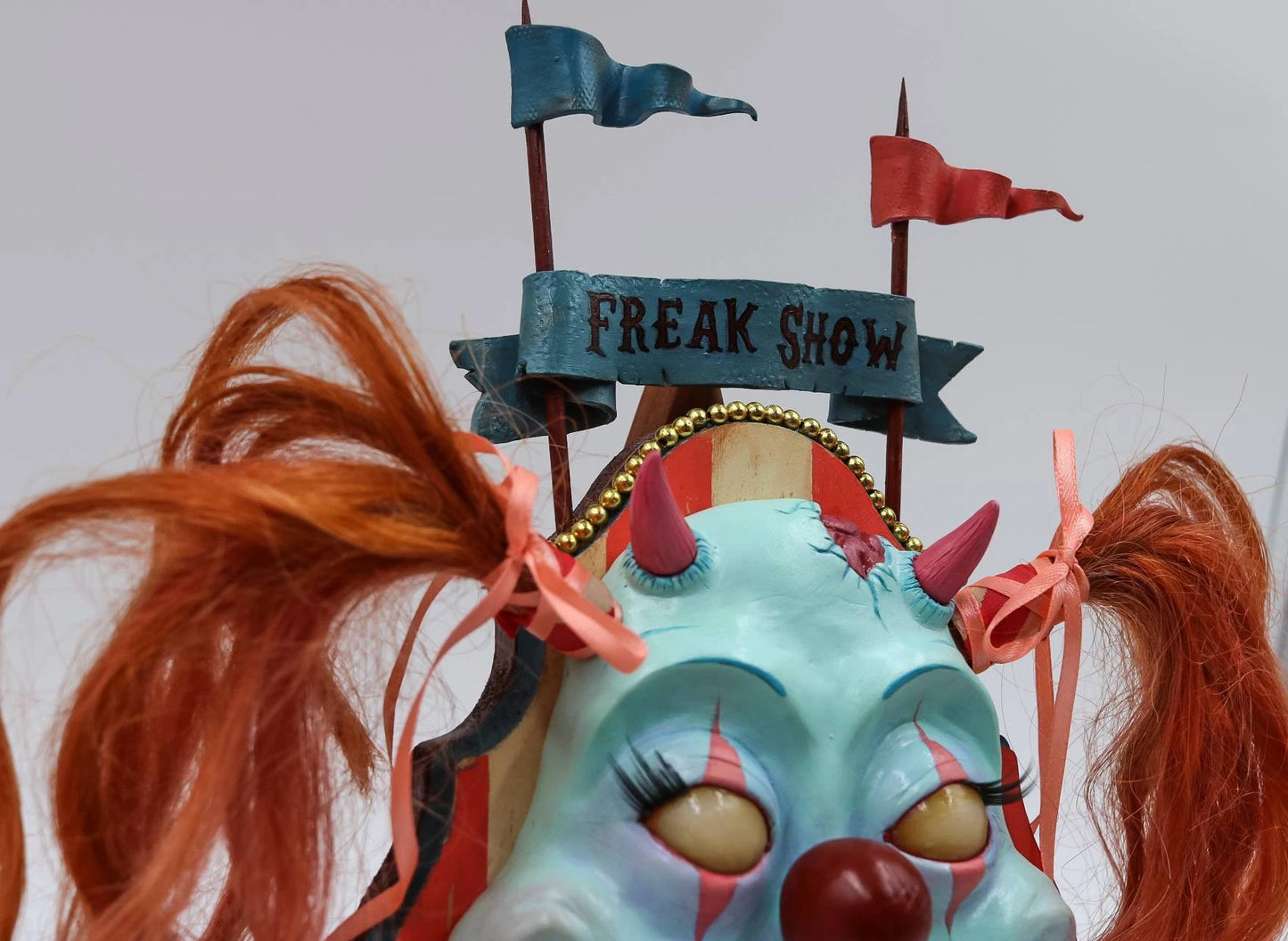 circus clown freakshow Sally evil horror monster carnival American horror