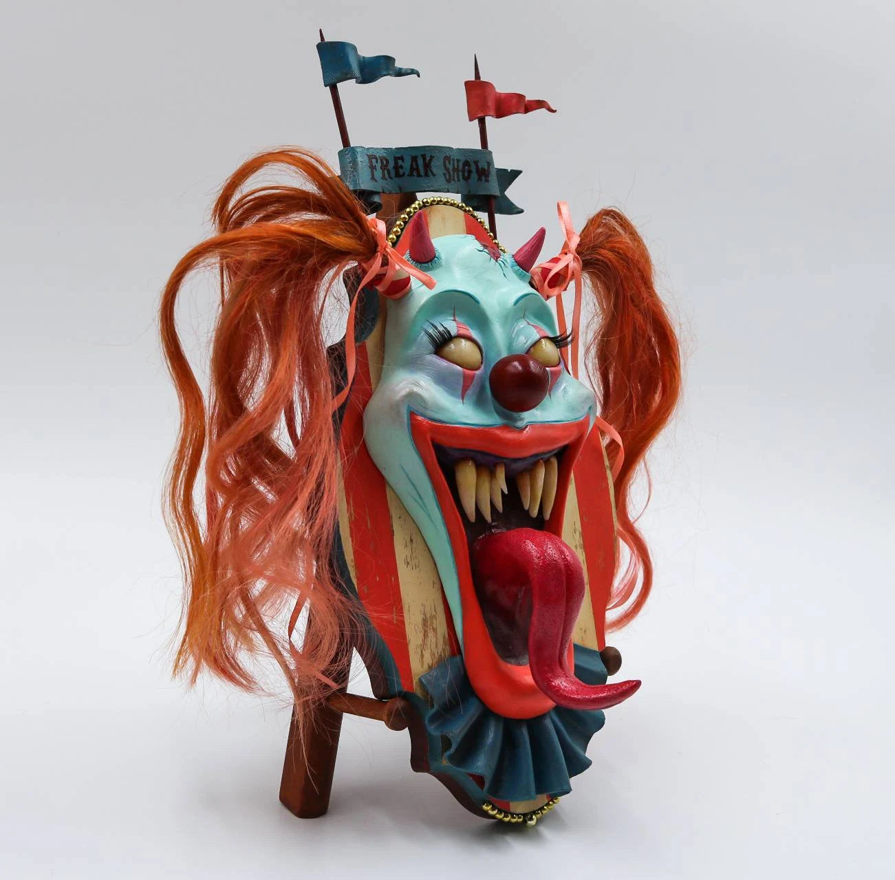 Freak Show Clown Girl Sculpture horror Circus  